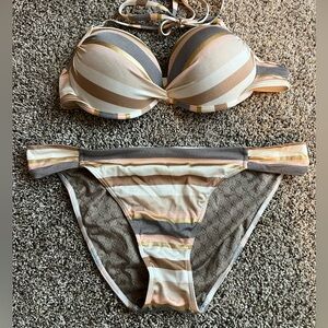 Victoria Secret Bikini! Large Bottoms & 34C Top!